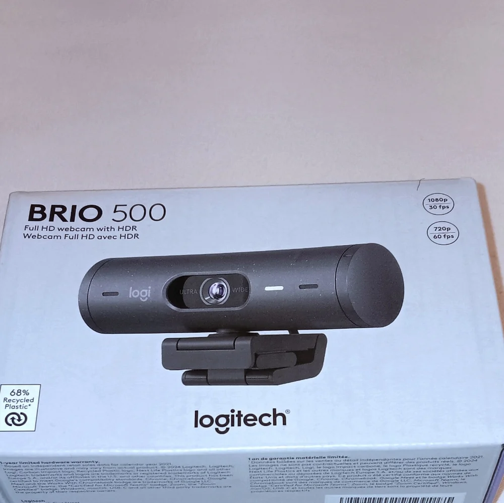 Logitech Brio 500 Full HD Black Webcam With Privacy Shutter